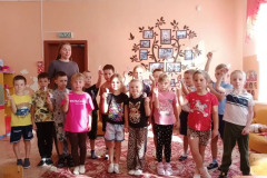 image-22-10-26-12-04